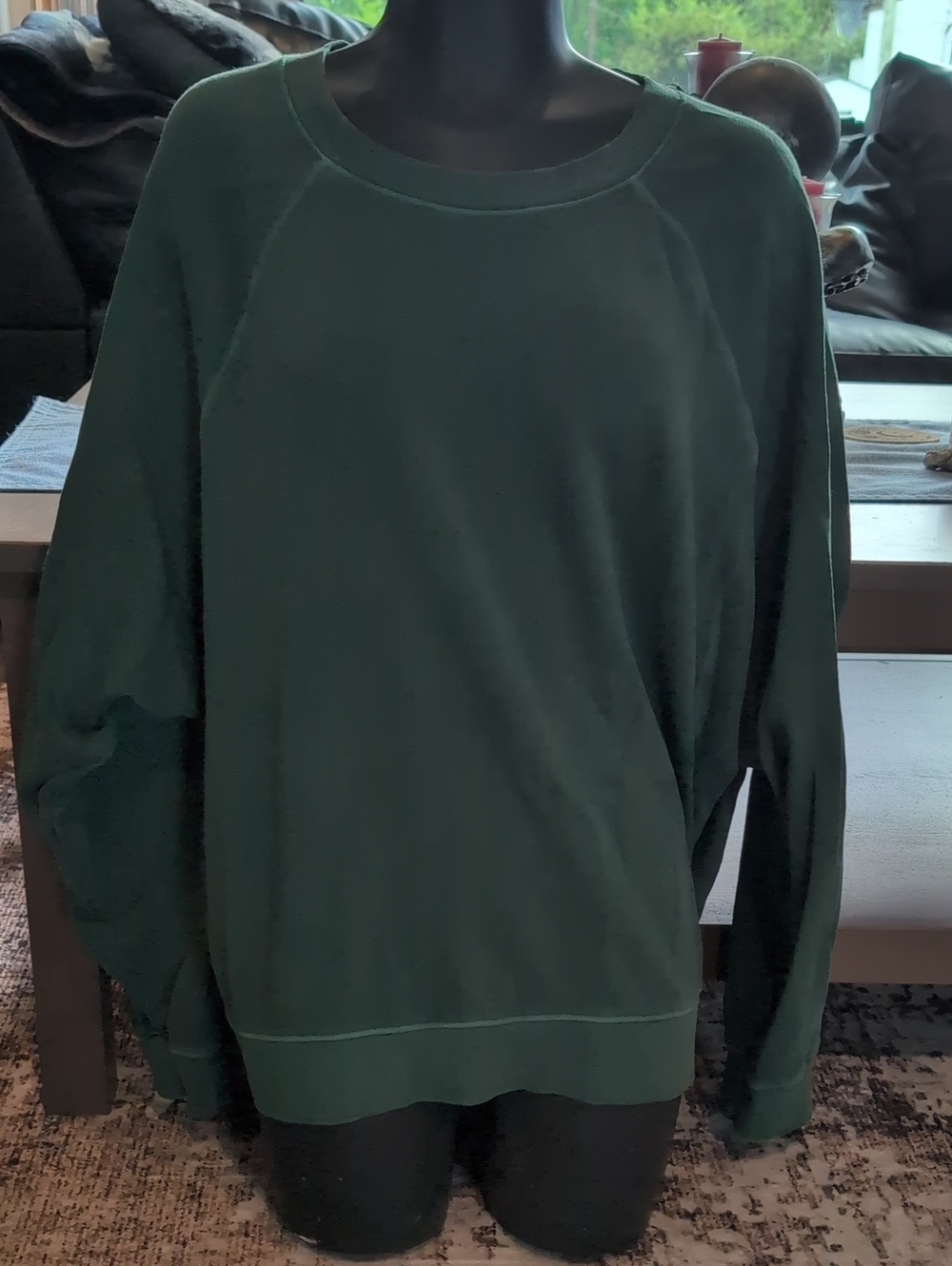 Old Navy Women's Crewneck Sweater in Deep Green
